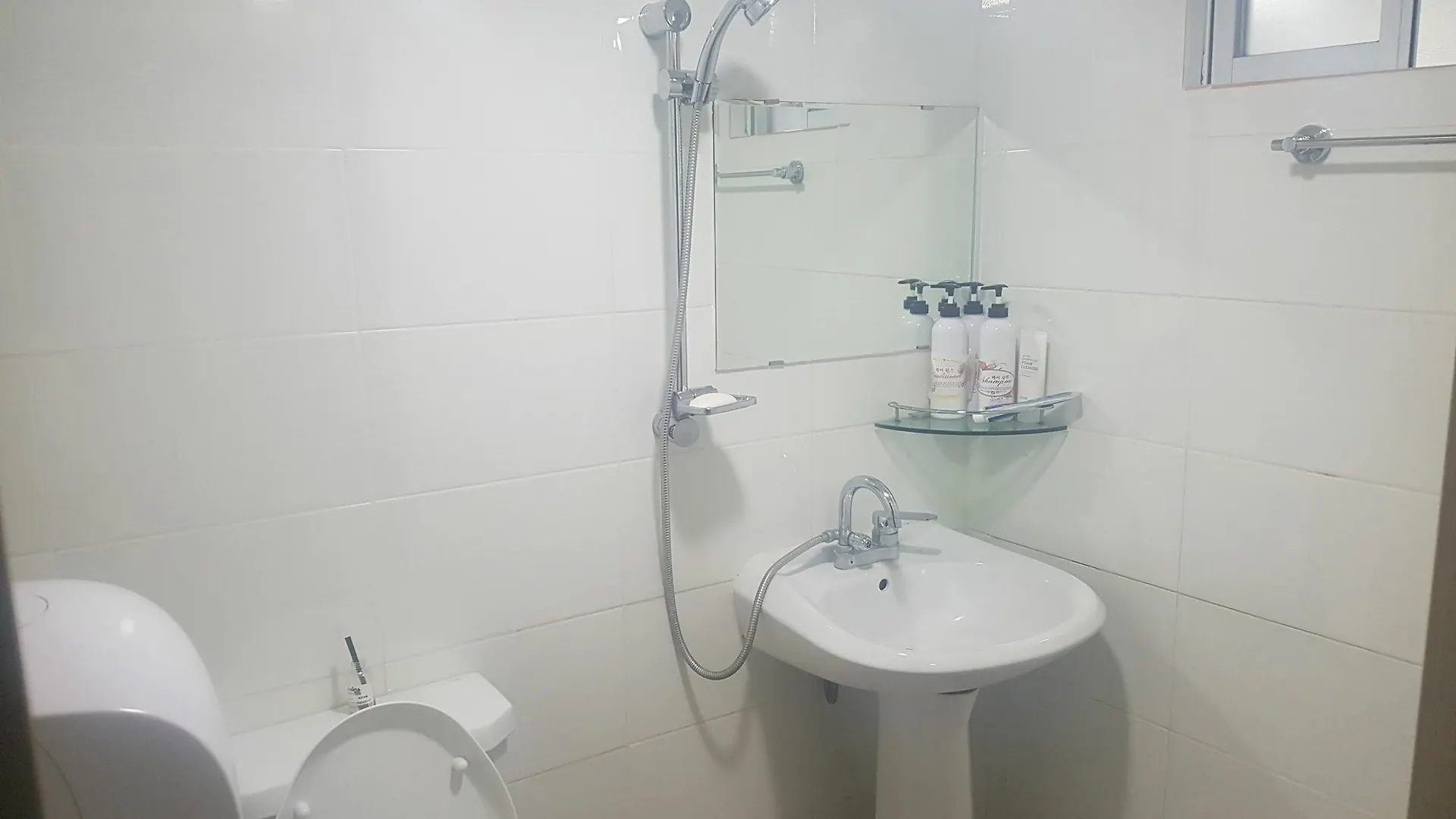 My Hostel Busan Station 2*,